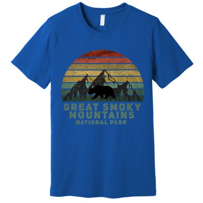 Vintage Great Smoky Mountains National Park Bear Meaningful Gift Premium T-Shirt