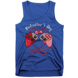 Video Gamer Valentines Day With Controllers Heart Great Gift Tank Top