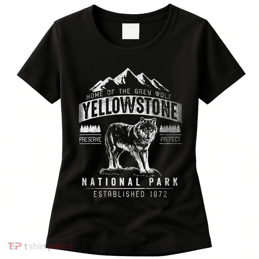 Vintage Grey Wolf Yellowstone National Park Womens T-Shirt
