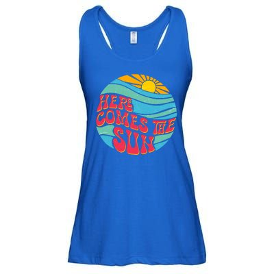 Vintage Here Comes The Sun Emblem Ladies Essential Flowy Tank