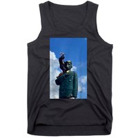 Venezuela Hasta El Final CaíDa De La Estatua De CháVez Tank Top