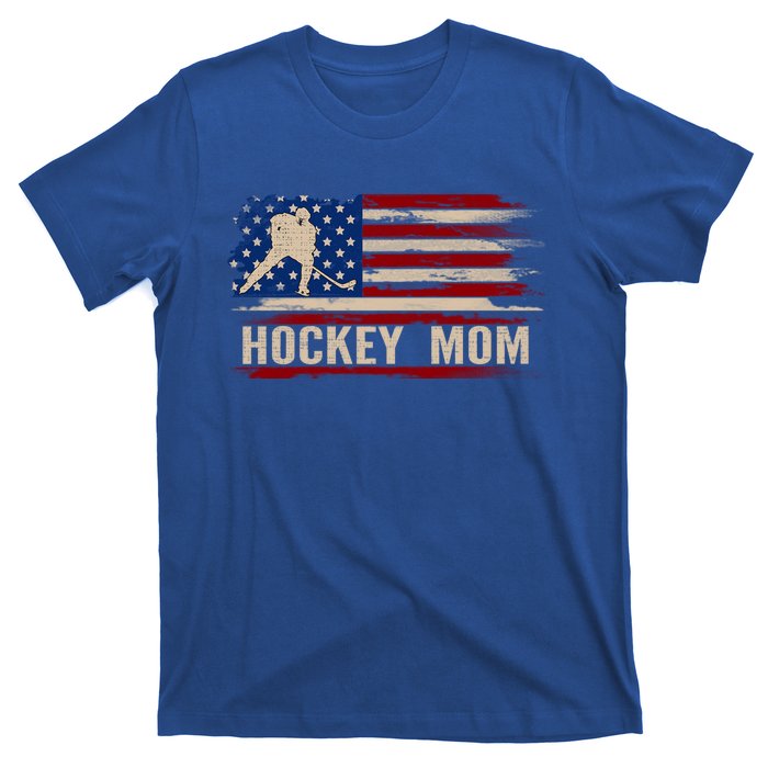 Vintage Hockey Mom American Usa Flag Sports Gift Cute Gift T-Shirt