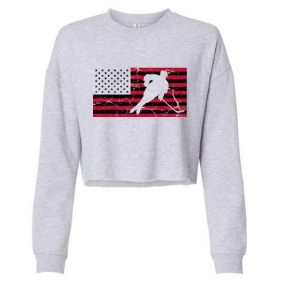 Vintage Hockey Player American Flag Cropped Pullover Crew