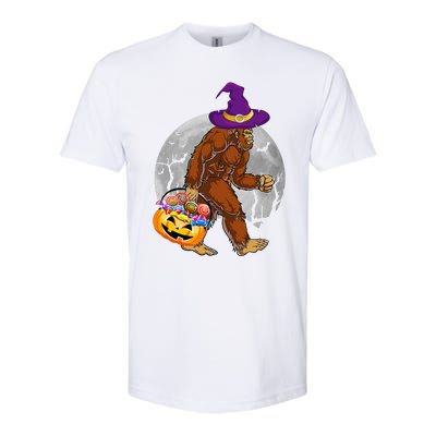 Vintage Halloween Scary Bigfoot Witch Hat Moon Witchy Gift Softstyle CVC T-Shirt