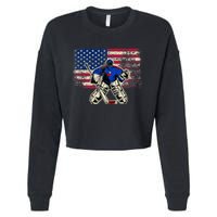 Vintage Ice Hockey Goalie USA Flag Gift For Goalie Cropped Pullover Crew