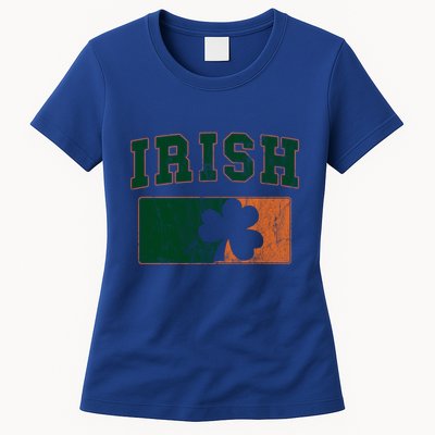 Vintage Irish Ireland Shamrocks Retro St Patricks Day Gift Womens T-Shirt