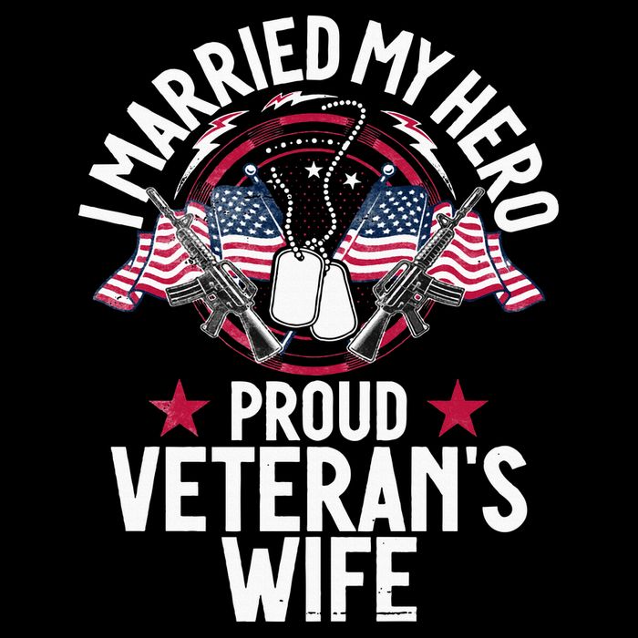 Veteran I Married My Hero Proud Veteran's Wife Memorial Day T-Shirt