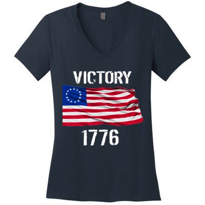 Vintage Betsy Ross American Flag 1776 Women's V-Neck T-Shirt