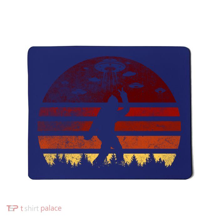 Vintage Bigfoot UFO Abduction Believe Mousepad