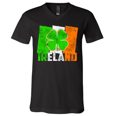 Vintage Ireland Irish Flag St. Patrick's Day V-Neck T-Shirt