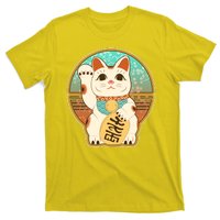 Vintage Japanese Maneki Neko Lucky Cat T-Shirt