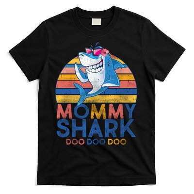 Vintage Retro Mommy Shark Doo T-Shirt