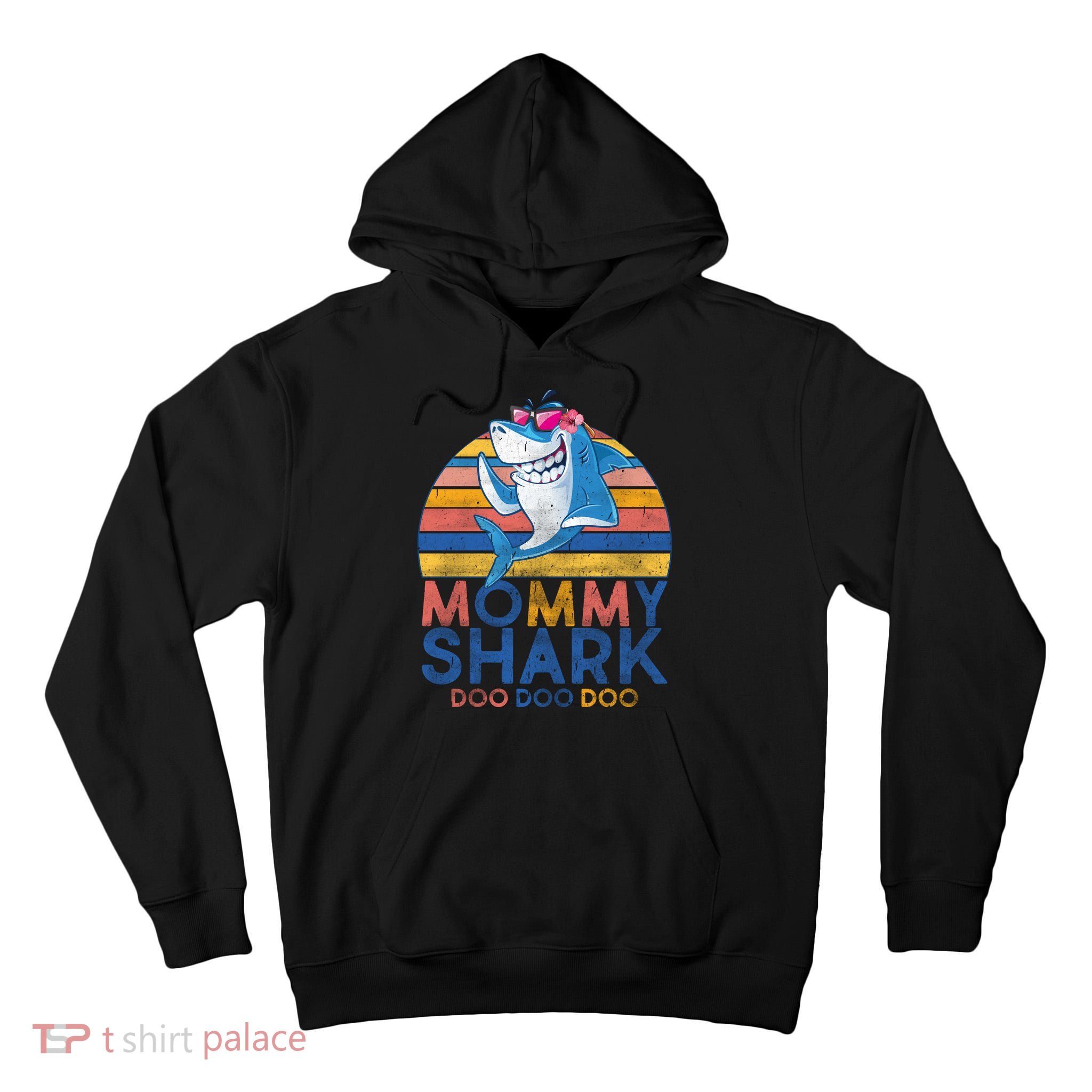 Vintage Retro Mommy Shark Doo Tall Hoodie
