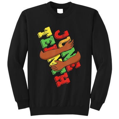 Vintage Juneteenth Raising Fist Retro Black History Month Sweatshirt