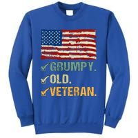 Veteran Lives Matter Grumpy Old Veteran Vietnam Veterans Day Gift Sweatshirt