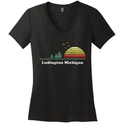 Vintage Ludington Michigan Sunset Souvenir Print Women's V-Neck T-Shirt