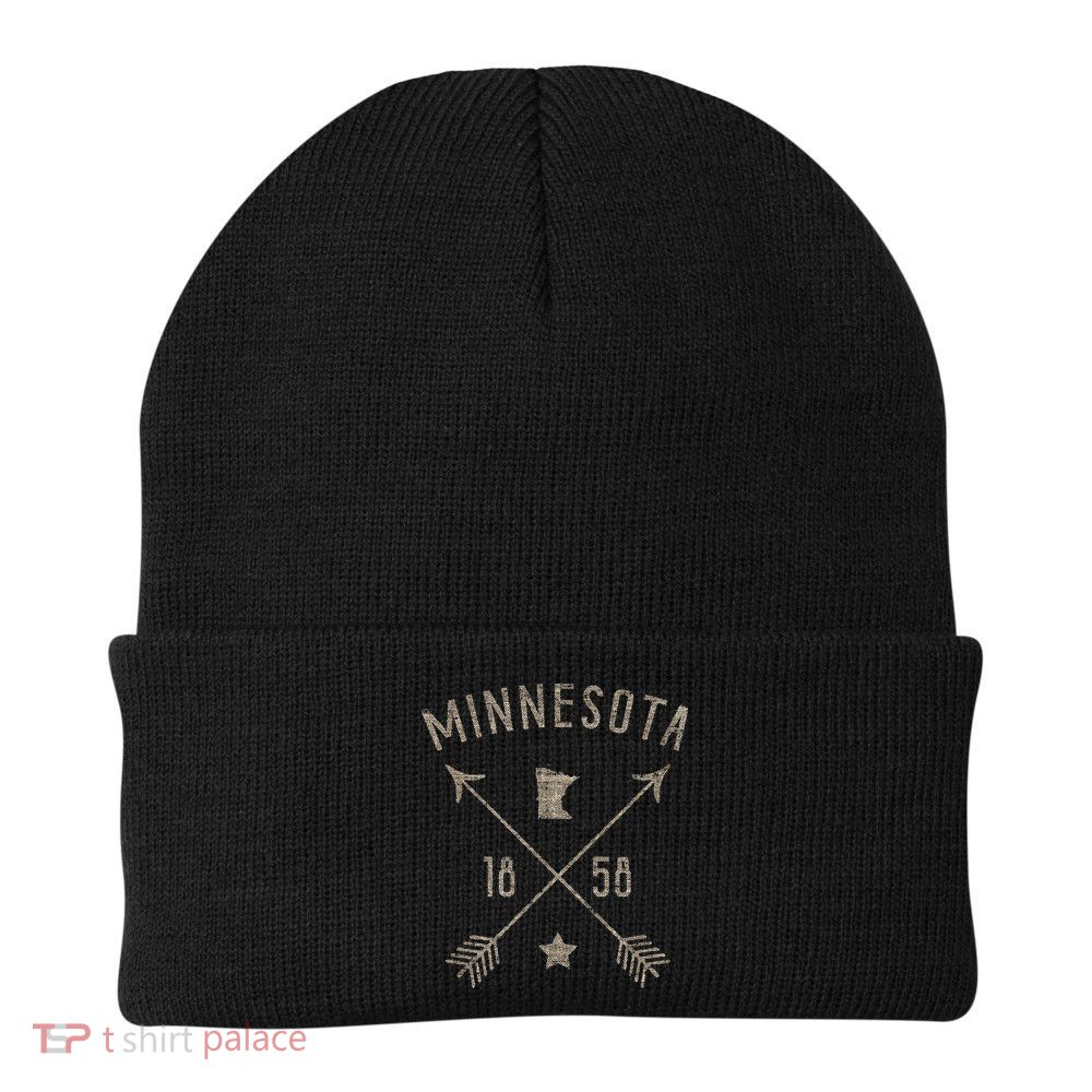 Vintage Minnesota Distressed Home State Map Boho Arrows Beanie