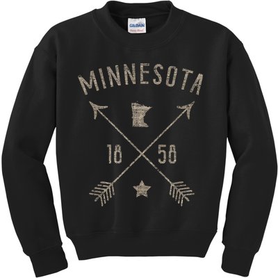Vintage Minnesota Distressed Home State Map Boho Arrows Kids Sweatshirt