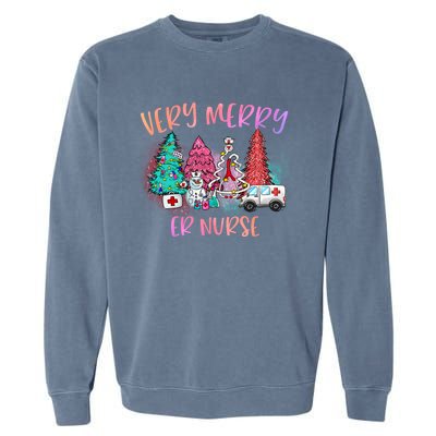 Very Merry Er Nurse Christmas Tree Emergency Room Nurse Xmas Meaningful Gift Garment-Dyed Sweatshirt