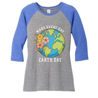 Vintage Make Everyday Earth Day Great Gift Women's Tri-Blend 3/4-Sleeve Raglan Shirt