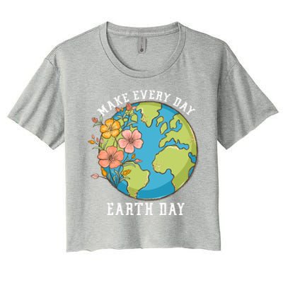 Vintage Make Everyday Earth Day Great Gift Women's Crop Top Tee