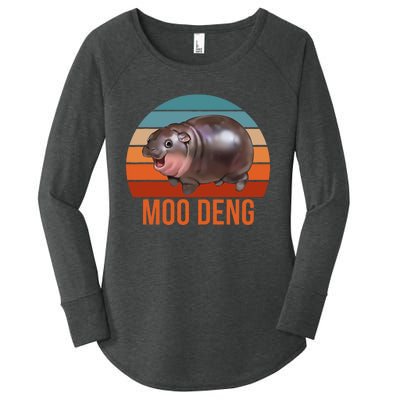 Vintage Moodeng Hippo Famous Baby Pigmy Moodeng Zoo Family Women's Perfect Tri Tunic Long Sleeve Shirt