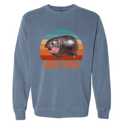 Vintage Moodeng Hippo Famous Baby Pigmy Moodeng Zoo Family Garment-Dyed Sweatshirt