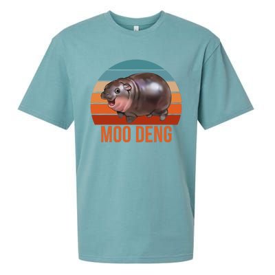 Vintage Moodeng Hippo Famous Baby Pigmy Moodeng Zoo Family Sueded Cloud Jersey T-Shirt