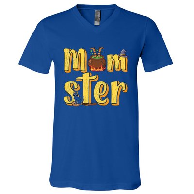 Vintage Momster Mom Mommy Mama Monster Halloween Mother Gift V-Neck T-Shirt