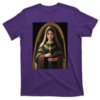 Virgin Mary Roman Catholic Christmas Vintage T-Shirt