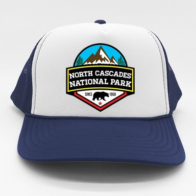 Vintage North Cascades National Park Retro Bear Washington Cool Gift Trucker Hat