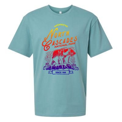 Vintage North Cascades National Park Retro Bear Washington Cool Gift Sueded Cloud Jersey T-Shirt