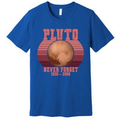 Vintage Never Forget Pluto Retro Space Science Gift Premium T-Shirt