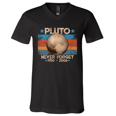 Vintage Never Forget Pluto Nerdy Astronomy Space Science Gift V-Neck T-Shirt