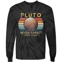 Vintage Never Forget Pluto Funny Space Science Lover Tie-Dye Long Sleeve Shirt