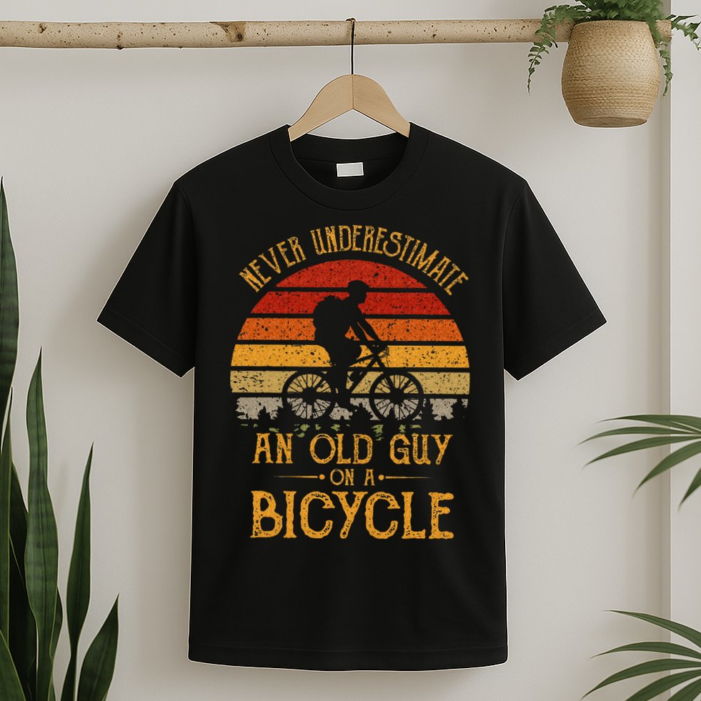 Vintage Never Underestimate An Old Guy On A Bicycle Cycling T-Shirt