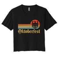 Vintage Oktoberfest German Flag Beer Drinking Women's Crop Top Tee