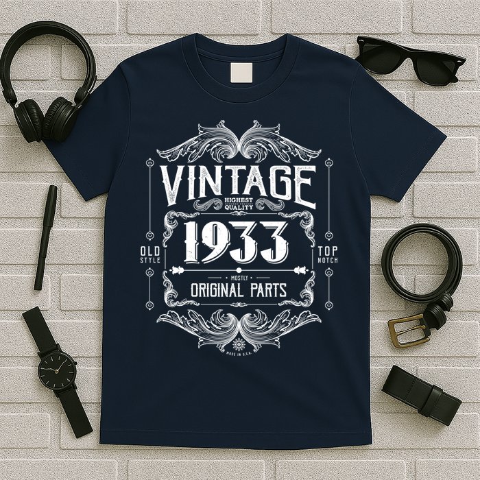 Vintage Old Style Top Notch Mostly Original Parts Whiskey Label 1933 90 T-Shirt
