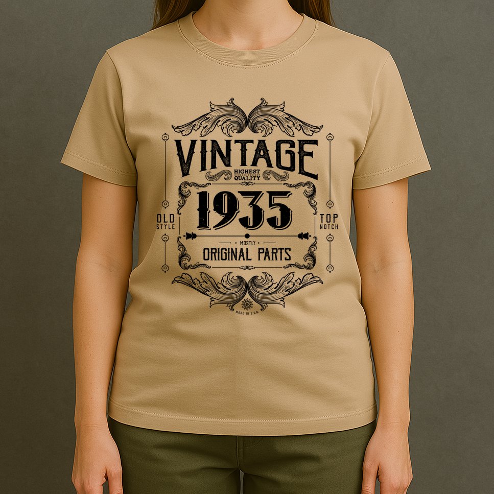 Vintage Old Style Top Notch Mostly Original Parts Whiskey Label 1935 90 T-Shirt