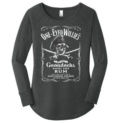 Vintage Oneeyed WillyS Pirate Rum Women's Perfect Tri Tunic Long Sleeve Shirt