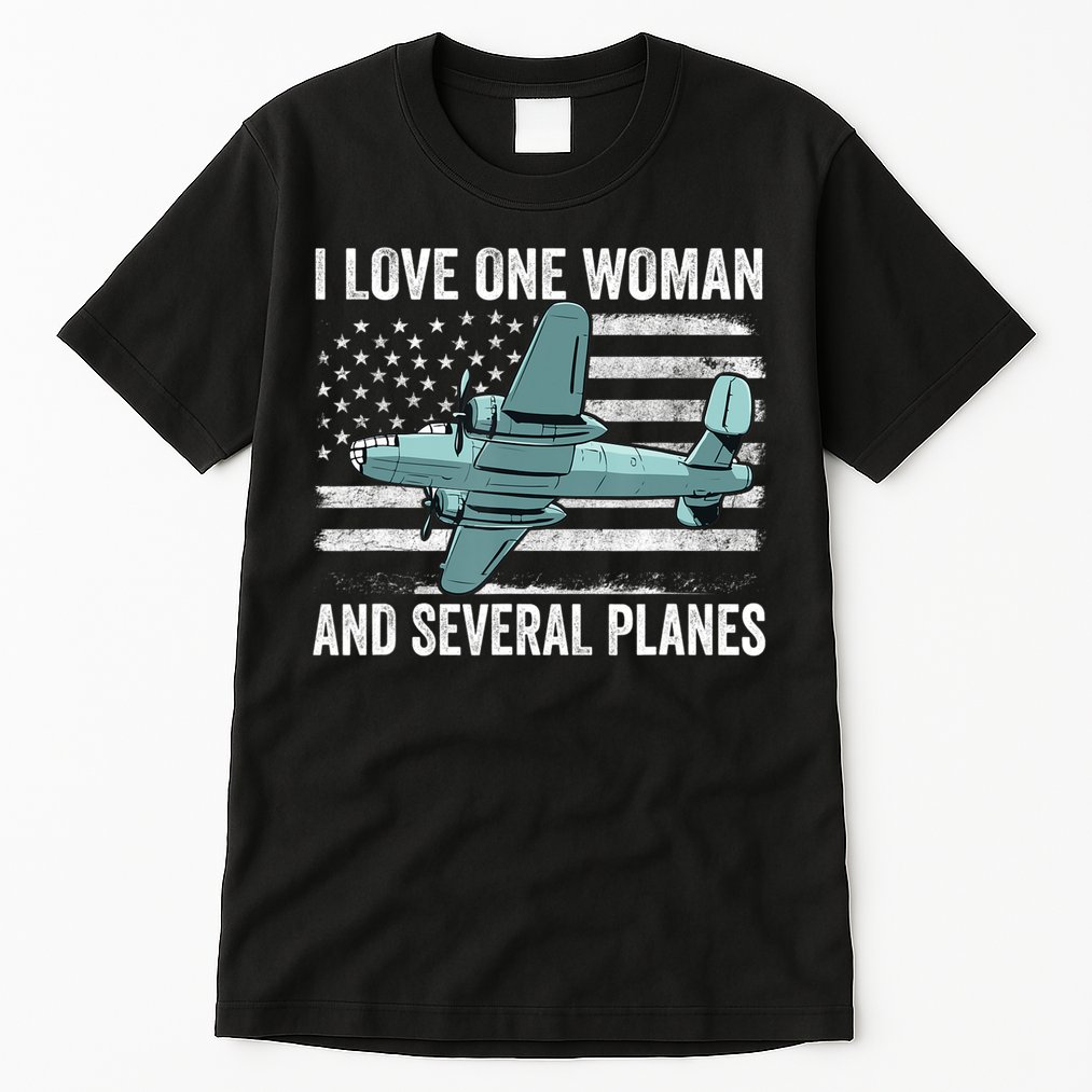 Veteran Pilot B17 Heavy Bomber WW2 Plane Aircraft USA Flag Tall T-Shirt