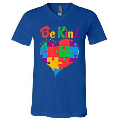 Vintage Puzzle Pieces Autism Heart Be Kind Autism Awareness Great Gift V-Neck T-Shirt