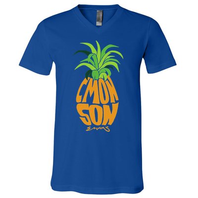 Vintage PSYCH Pineapple of Gus C'mon Son! Crazy Lover Gift V-Neck T-Shirt