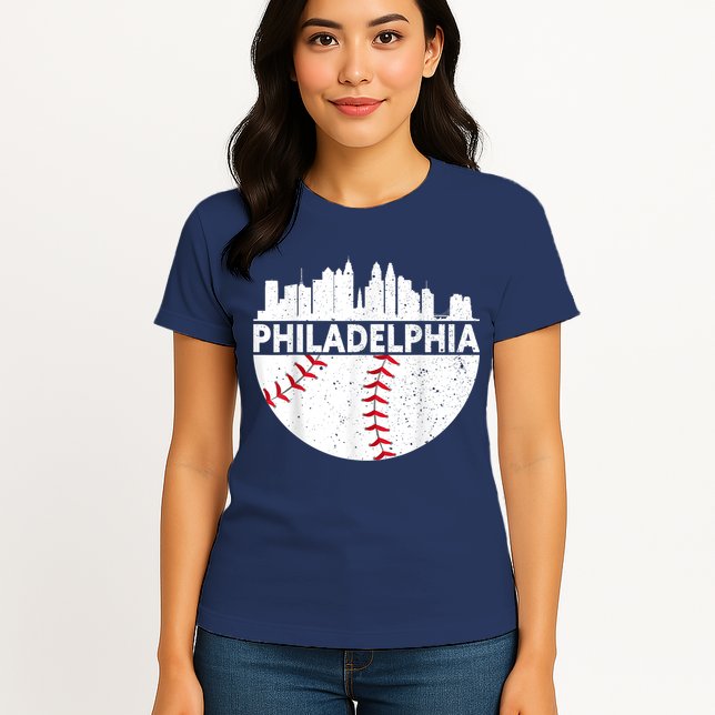 Vintage Philadelphia Skyline Baseball Retro Philly Cityscap Womens T-Shirt