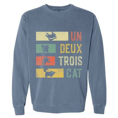 Vintage Retro 70s 80s 90s Un Deux Trois Cat Funny Cat Lover Garment-Dyed Sweatshirt