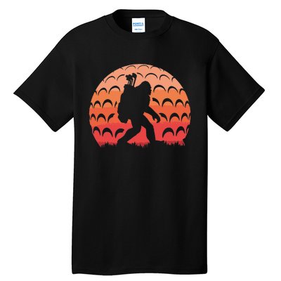 Vintage Retro Bigfoot Golf Golfer Sasquatch Tall T-Shirt