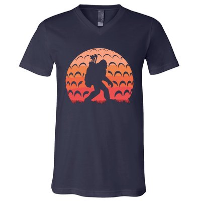 Vintage Retro Bigfoot Golf Golfer Sasquatch V-Neck T-Shirt