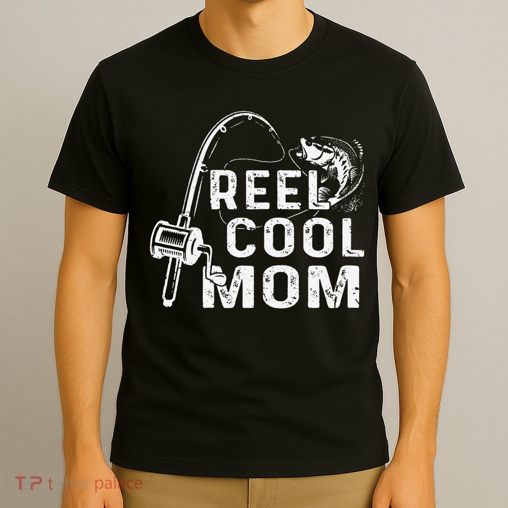 Vintage Reel Cool Mom Fishing Mom Grandma Mothers Day T-Shirt