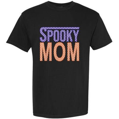 Vintage Retro Checked Ghost Boo Stay Spooky Mom Halloween Garment-Dyed Heavyweight T-Shirt