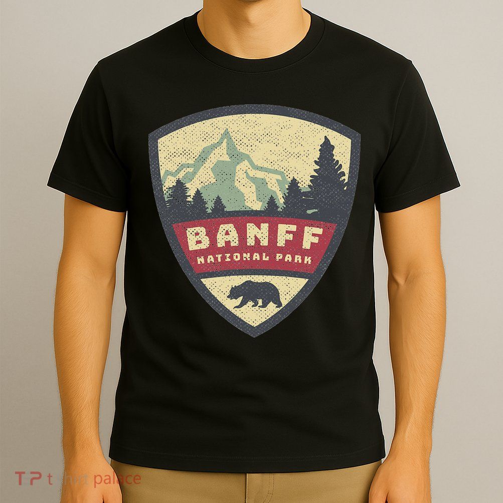 Vintage Retro Canadian Banff National Park Rustic Souvenirs T-Shirt